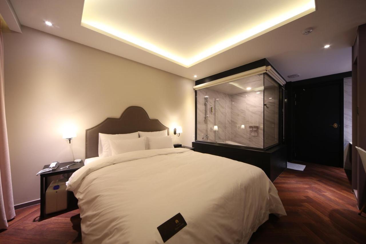 Hotel French Code Myeongji Busan Exterior photo